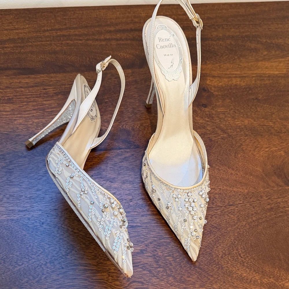 Rene Caovilla Cream Embellished Pointed Heels